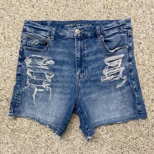 AMERICAN EAGLE Distressed Shorts